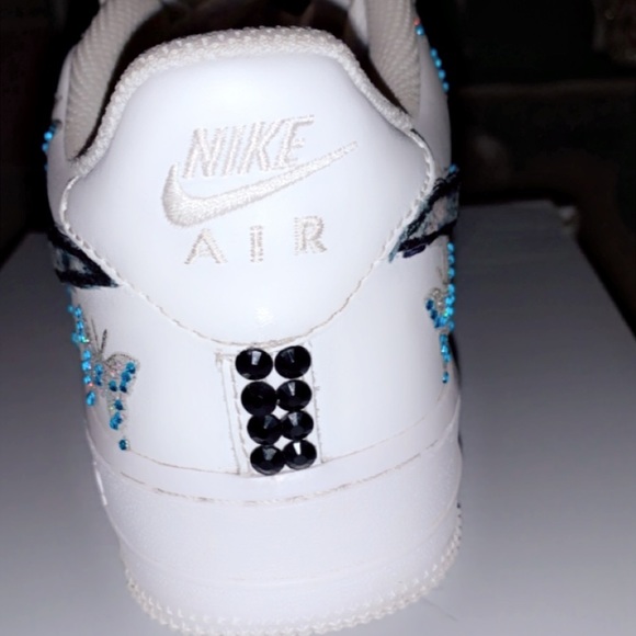 Customize Nike Air Force 1 - Picture 6 of 6